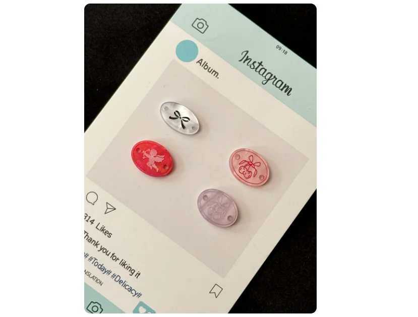 Cherry Angel Colorful Resin Pendant Label Cute Button Fashion Accessory for Clothing Decoration Shirt
Cherry Angel Colorful Resin Pendant Label Cute Button Fashion Accessory for Clothing Decoration Shirt