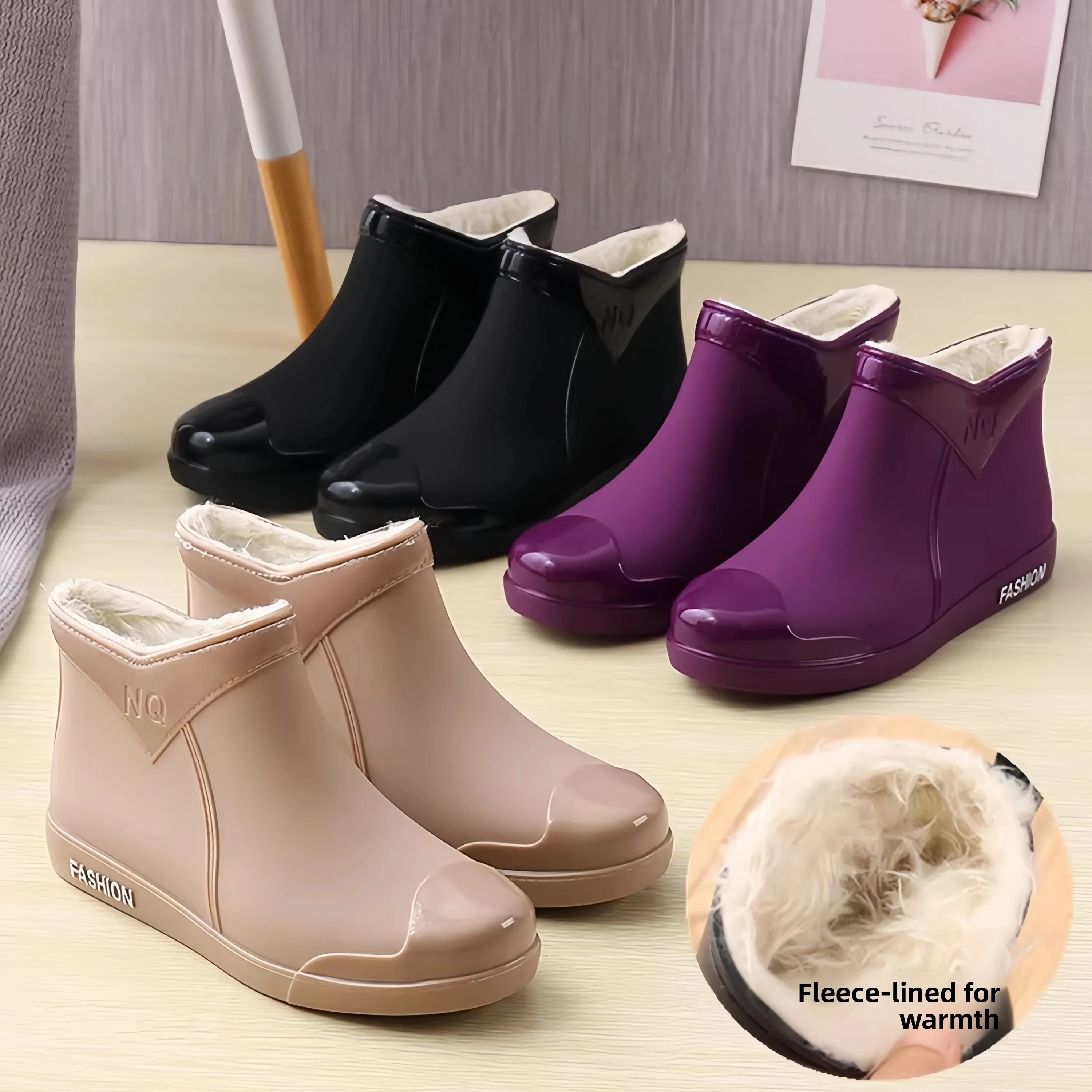 Fleece Lined Short Rain Boots Women's Anti-Slip Fashionable Adult Waterproof Boots Warm Work Shoes for Car Wash And Kitchen
Fleece Lined Short Rain Boots Women's Anti-Slip Fashionable Adult Waterproof Boots Warm Work Shoes for Car Wash And Kitchen