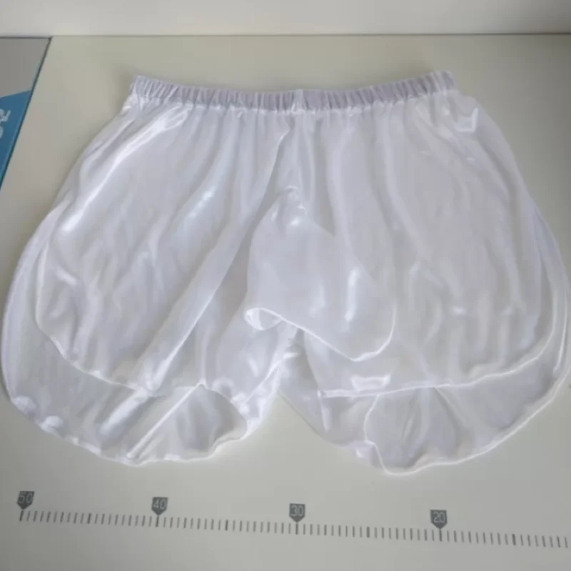 Men's Smooth Ice Silk Satin Boxers Shorts With Sheath Design Home Sleeper Shorts Loose Breathable Soft Silky Underwear
Men's Smooth Ice Silk Satin Boxers Shorts With Sheath Design Home Sleeper Shorts Loose Breathable Soft Silky Underwear