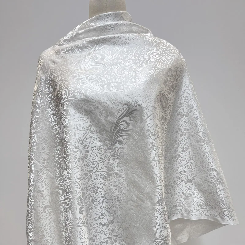 Предварительно вырезанная прочная белая парчовая жаккардовая ткань с цветочным принтом, сложный узор для шитья сумок для одежды, домашний декор, проекты «сделай сам»
Предварительно вырезанная прочная белая парчовая жаккардовая ткань с цветочным принтом, сложный узор для шитья сумок для одежды, домашний декор, проекты «сделай сам»