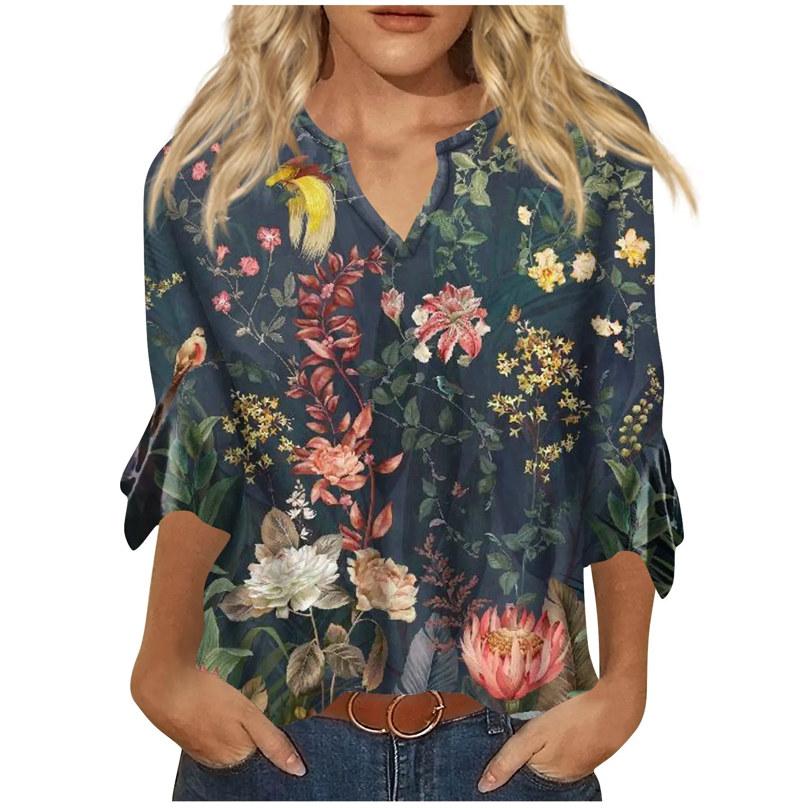Women'S Tops Loose Casual V-Neck Floral Printed Blouses Bell 3/4 Sleeve T-Shirt 2024 Spring Summer Top Vintage Clothing Female
Women'S Tops Loose Casual V-Neck Floral Printed Blouses Bell 3/4 Sleeve T-Shirt 2024 Spring Summer Top Vintage Clothing Female
