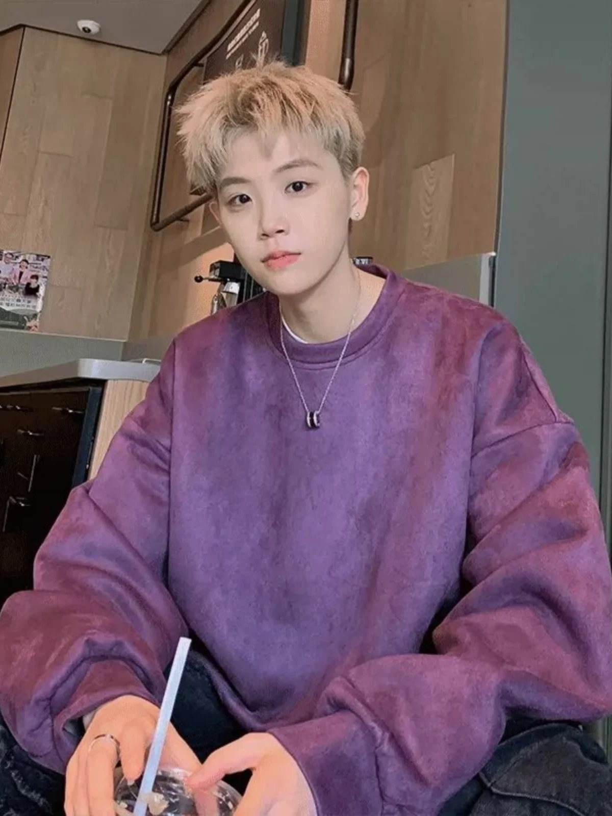 Loose Fit round Neck Sweatshirt for Teens in Pure Color Suede Fabric Anti-Wrinkle Anti-Stain Easy Care Spring Autumn Wear
Loose Fit round Neck Sweatshirt for Teens in Pure Color Suede Fabric Anti-Wrinkle Anti-Stain Easy Care Spring Autumn Wear