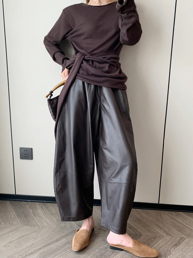 Fashionable Original Style Leather Pants Wide Leg Nine Point Elastic Waist Knife Long Trousers for Women Korean Version
Fashionable Original Style Leather Pants Wide Leg Nine Point Elastic Waist Knife Long Trousers for Women Korean Version