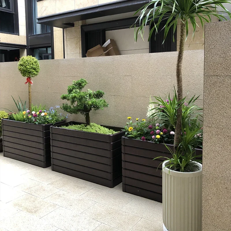 Outdoor aluminum alloy flower box square villa courtyard real estate partition flower groove finished product customization
Outdoor aluminum alloy flower box square villa courtyard real estate partition flower groove finished product customization