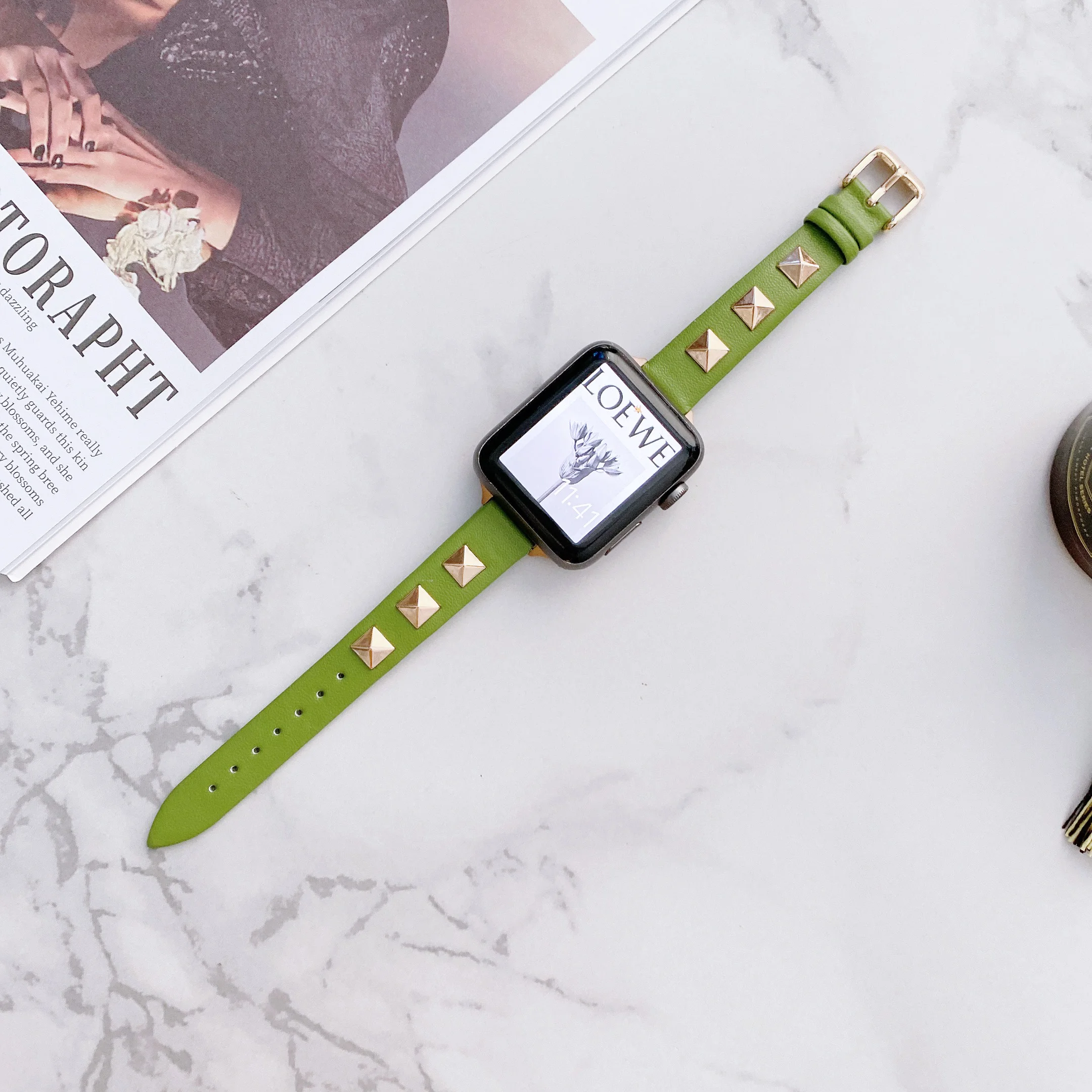 Leather strap For Apple watch Ultra 49mm 8 7 45mm 41mm 6 5 4 SE 44mm 40mm Smart Watch Replacement Wristband For iwatch 3 42mm
Leather strap For Apple watch Ultra 49mm 8 7 45mm 41mm 6 5 4 SE 44mm 40mm Smart Watch Replacement Wristband For iwatch 3 42mm
