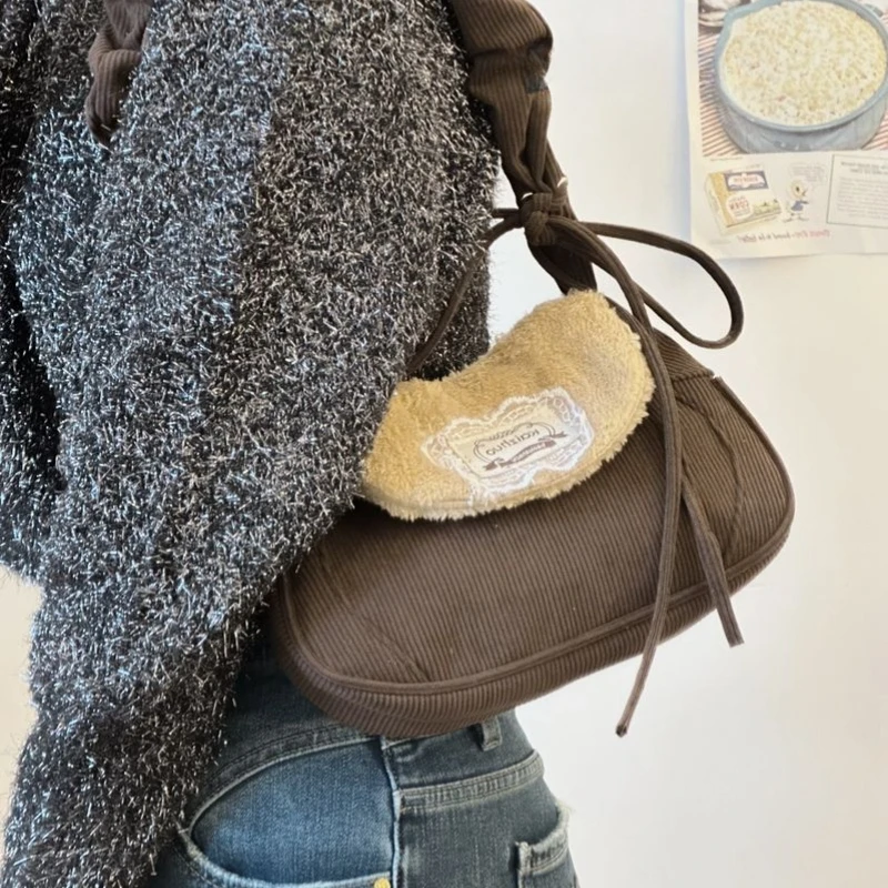 Vintage Autumn Winter Corduroy Cute Lace Kawaii Plush Pastoral Style Crossbody Bags Shoulder Bag Storage Bags Women's Bag Purse
Vintage Autumn Winter Corduroy Cute Lace Kawaii Plush Pastoral Style Crossbody Bags Shoulder Bag Storage Bags Women's Bag Purse