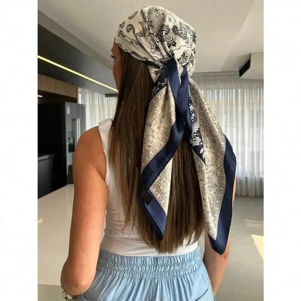 Women's Red And White Paisley Printed Bandana Square Towel, 90CM 1 90cm Women's Luxury Scarf, Headscarf Silk Scarf, Fashion Printed Square Scarf, Four Seasons Versatile Casual Polyester Scarf
Women's Red And White Paisley Printed Bandana Square Towel, 90CM 1 90cm Women's Luxury Scarf, Headscarf Silk Scarf, Fashion Printed Square Scarf, Four Seasons Versatile Casual Polyester Scarf