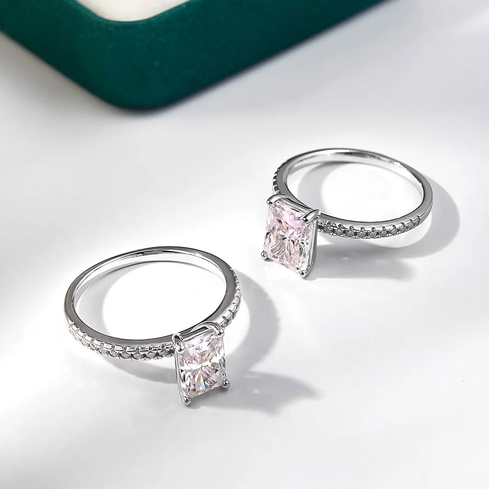 HORRIPAL New 1-4CT Emerald Cut Moissanite Engagement Ring for Women S925 Sterling Silver GRA Classic Wedding Band Fine Jewelry
HORRIPAL New 1-4CT Emerald Cut Moissanite Engagement Ring for Women S925 Sterling Silver GRA Classic Wedding Band Fine Jewelry