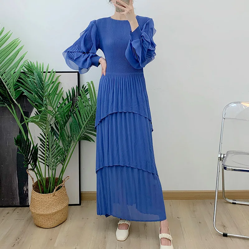 2024 Autumn Hot Selling Middle Eastern Style Long Pleated Ruffle Dress - Casual with Pleats Long Sleeve Cake Dress
2024 Autumn Hot Selling Middle Eastern Style Long Pleated Ruffle Dress - Casual with Pleats Long Sleeve Cake Dress