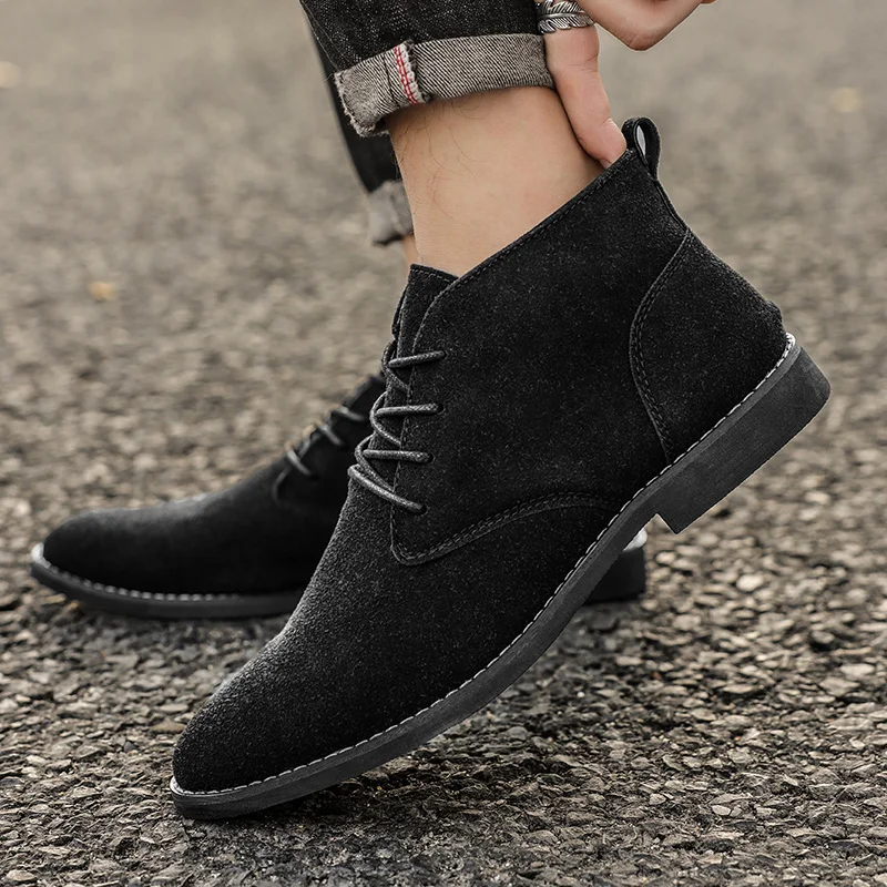 Fashion Brown Chelsea Boots Men British Style High Top Suede Leather Shoes for Men Lace-up Pointed Toe Design Men's Ankle Boot
Fashion Brown Chelsea Boots Men British Style High Top Suede Leather Shoes for Men Lace-up Pointed Toe Design Men's Ankle Boot