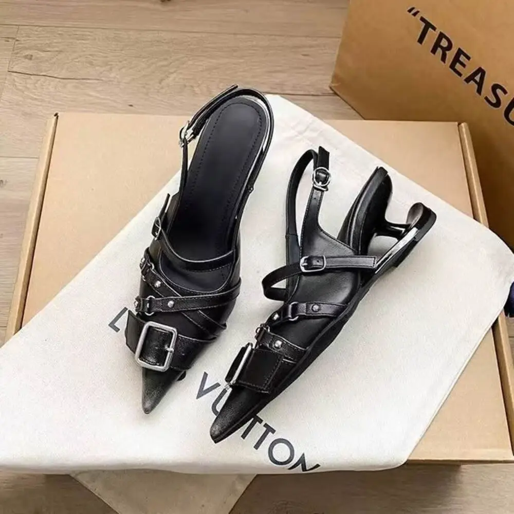 2026 new Pointed Toe High Heels Women Wear Belt Buckle Baotou Cold Slippers Half Drag Back Empty Single Shoes for Womens
2026 new Pointed Toe High Heels Women Wear Belt Buckle Baotou Cold Slippers Half Drag Back Empty Single Shoes for Womens