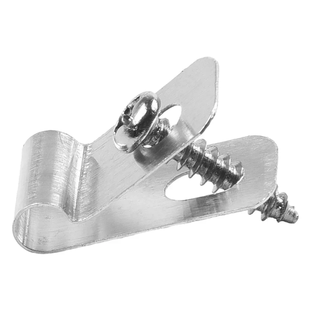 Heavy duty Wire Fence Mounting Clips for Long lasting Performance Easy to Install with 2 Screw Holes 100/200 Clips in Package
Heavy duty Wire Fence Mounting Clips for Long lasting Performance Easy to Install with 2 Screw Holes 100/200 Clips in Package