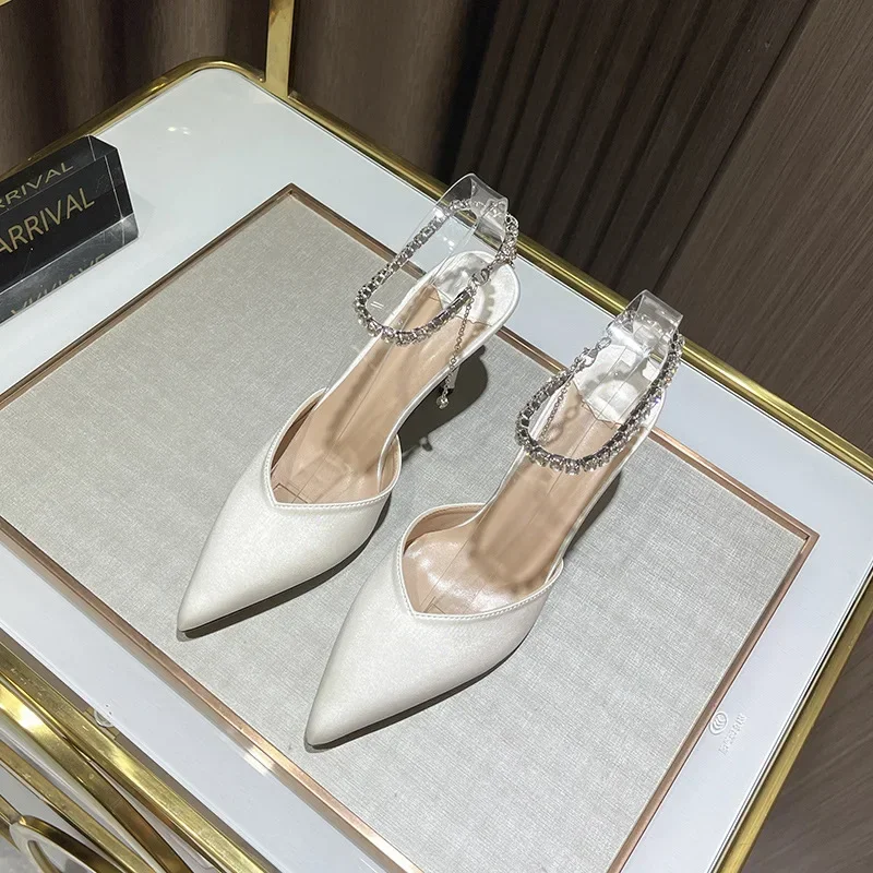 Pointed High Heel Slim Heel Sandals 2025 Summer New Baotou Rhinestone Women's Sandals
Pointed High Heel Slim Heel Sandals 2025 Summer New Baotou Rhinestone Women's Sandals