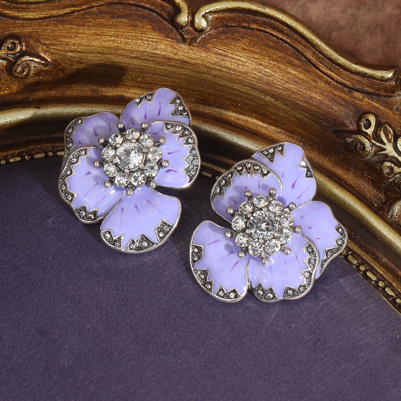 Vintage Violet Enamel Flowers Purple Earrings For Women Luxury Antique Art Deco Gold Color Jewelry Brand High Quality Gift 2026
Vintage Violet Enamel Flowers Purple Earrings For Women Luxury Antique Art Deco Gold Color Jewelry Brand High Quality Gift 2026
