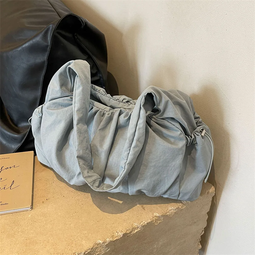 Women Soft Armpit Bag Large Capacity Cloud Pleated Shoulder Bag Casual Handbag Solid Color Multi-pockets for Party Vacation
Women Soft Armpit Bag Large Capacity Cloud Pleated Shoulder Bag Casual Handbag Solid Color Multi-pockets for Party Vacation