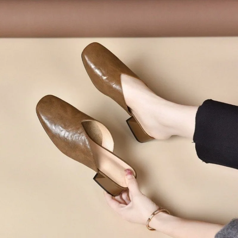 Women's Retro Square-Toe Chunky Heel Mules, Soft Leather Comfortable Slip-On Sandals, Suitable for Daily and Office Wear,35-40
Women's Retro Square-Toe Chunky Heel Mules, Soft Leather Comfortable Slip-On Sandals, Suitable for Daily and Office Wear,35-40