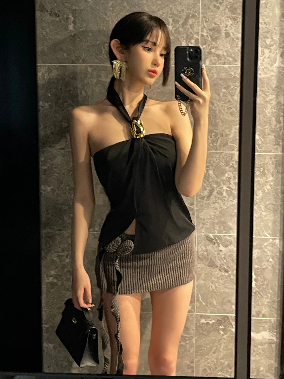 ChiclyNana Bla Bronzed Button oulder Bridesmaid Top ort Sle Ne Hanging Inner Wear with Ba Exposure Slim Fit Vest
ChiclyNana Bla Bronzed Button oulder Bridesmaid Top ort Sle Ne Hanging Inner Wear with Ba Exposure Slim Fit Vest