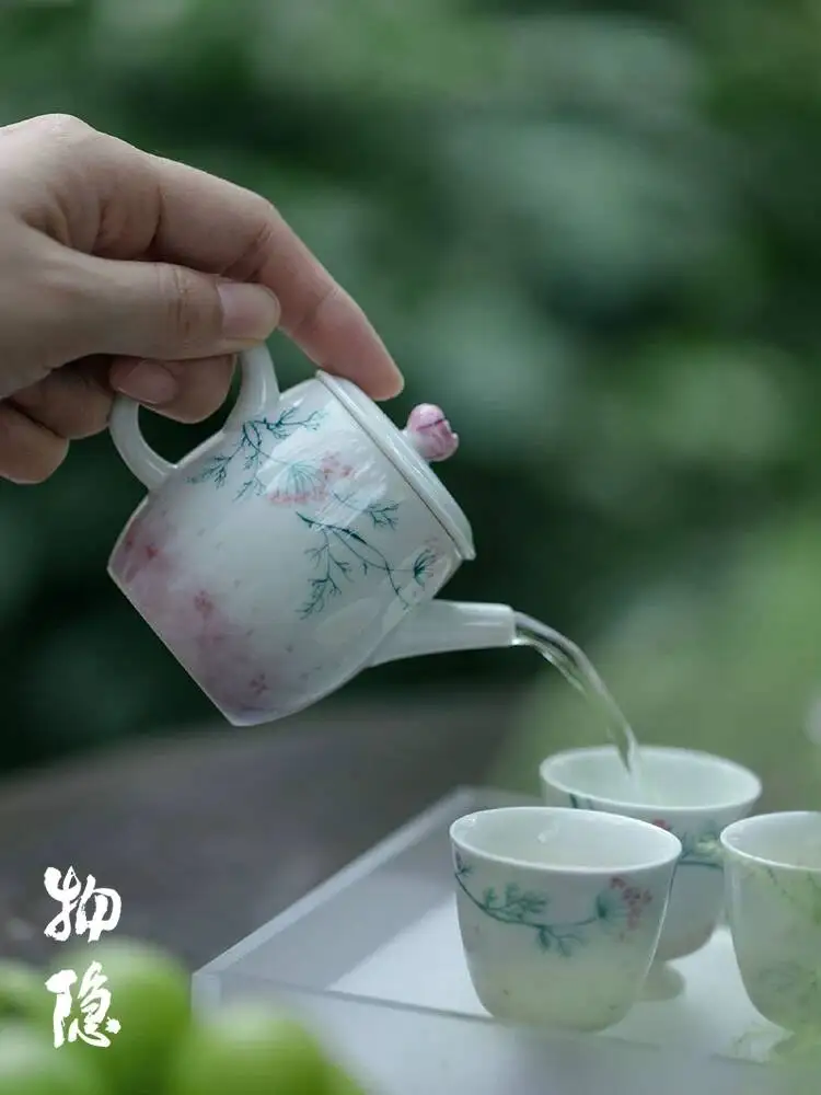 Wuyintang Ceramic Teapot For Home Use White Porcelain With Jade Clay Hand Painted Purple Floral Design Ancient Green Tea
Wuyintang Ceramic Teapot For Home Use White Porcelain With Jade Clay Hand Painted Purple Floral Design Ancient Green Tea