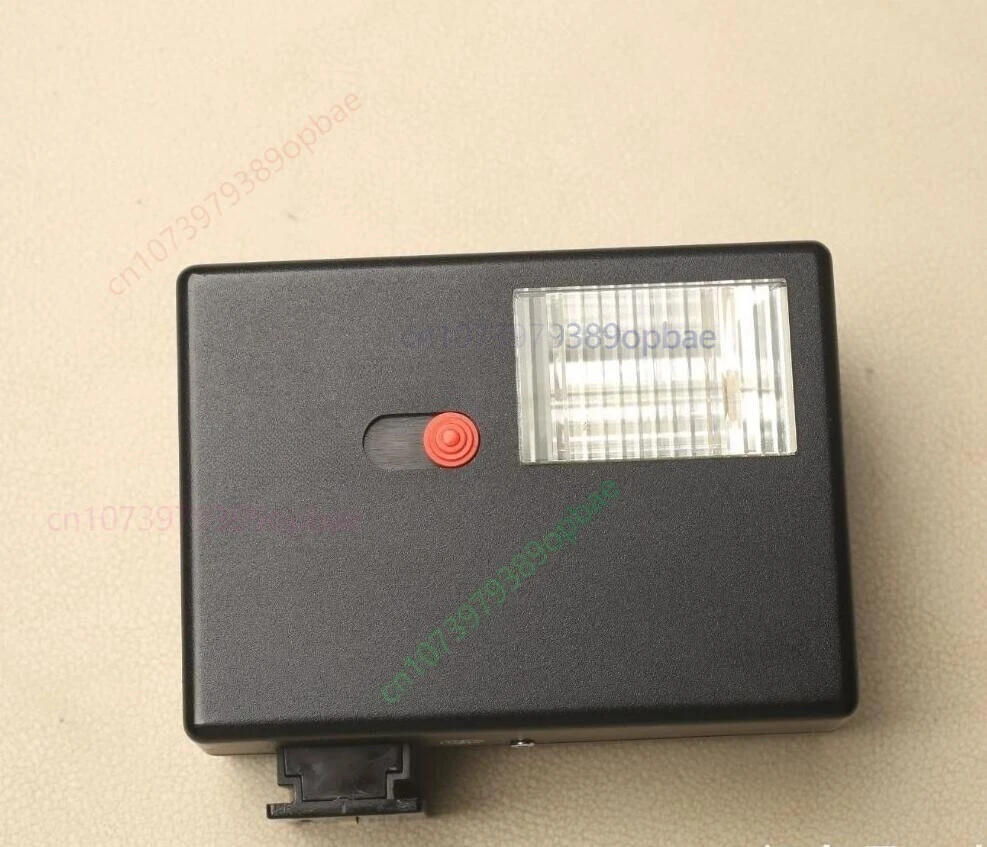 Used Original Flash Lamp 121BC For Rollei 35 35T 35S 35SE TE
Used Original Flash Lamp 121BC For Rollei 35 35T 35S 35SE TE