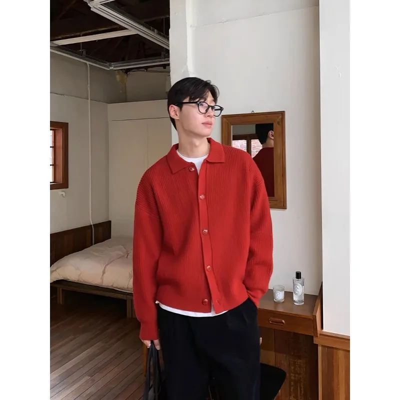 Осенне-зимний толстый свитер, мужской однотонный свободный вязаный кардиган, повседневный топ с длинными рукавами и лацканами
Осенне-зимний толстый свитер, мужской однотонный свободный вязаный кардиган, повседневный топ с длинными рукавами и лацканами