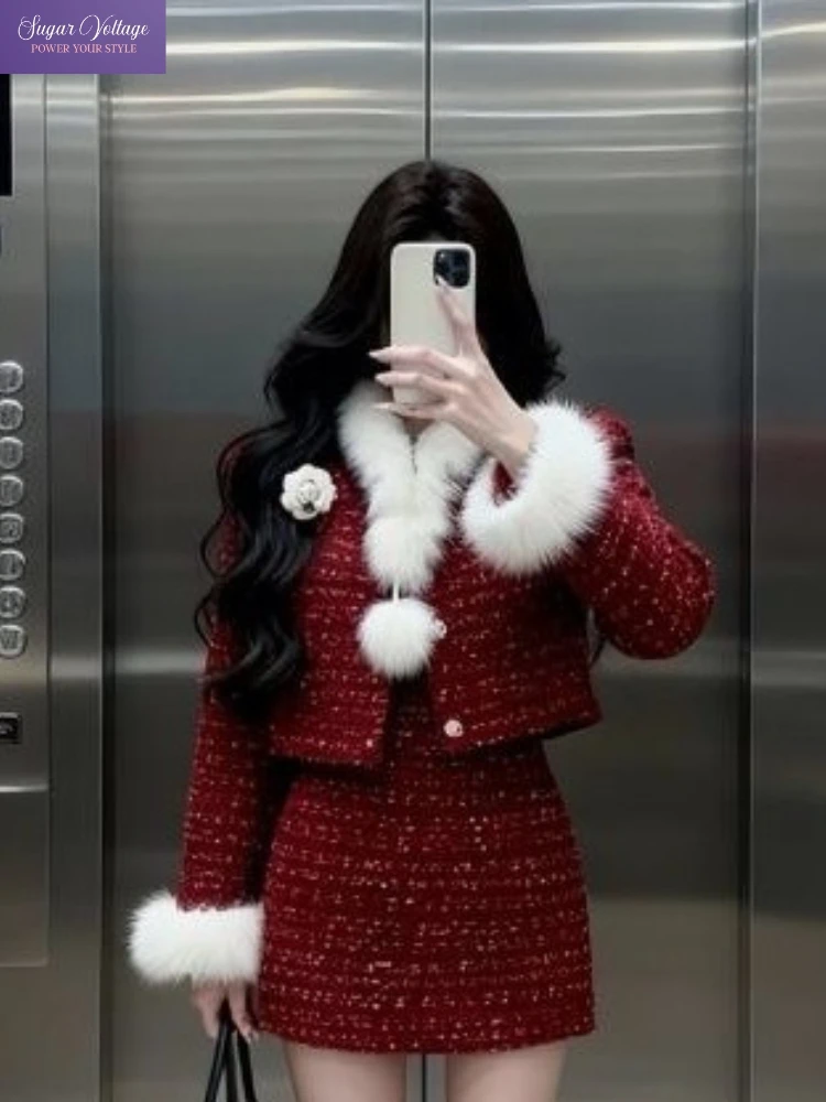 Французский роскошный винтажный зимний новый комплект из двух предметов, женский тонкий твидовый пиджак с блестками + юбка с высокой талией, элегантный праздничный наряд для вечеринки
Французский роскошный винтажный зимний новый комплект из двух предметов, женский тонкий твидовый пиджак с блестками + юбка с высокой талией, элегантный праздничный наряд для вечеринки