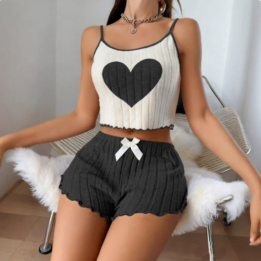 Two Piece Set Women Outfit 2026 Spring Summer New Heart Print Sleeveless Crop Cami Top & High Waist Casual Home Shorts Set
Two Piece Set Women Outfit 2026 Spring Summer New Heart Print Sleeveless Crop Cami Top & High Waist Casual Home Shorts Set