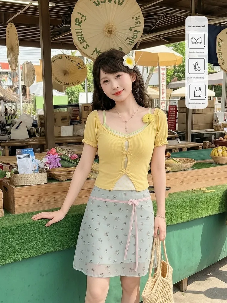 Sweet Short Sleeve T-Shirt Women's Slim Fit Hanging Neck Design Fake Two-Piece Style Summer New Arrival with Chest Pad
Sweet Short Sleeve T-Shirt Women's Slim Fit Hanging Neck Design Fake Two-Piece Style Summer New Arrival with Chest Pad