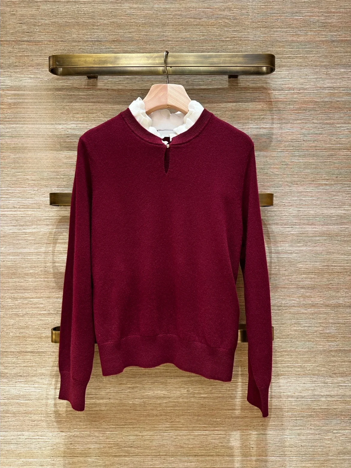Detachable Double Layer Earlet Ruffle Collar Knitted Sweater Wine Red Color Fastening White Effect Autumn Winter Women's Fashion
Detachable Double Layer Earlet Ruffle Collar Knitted Sweater Wine Red Color Fastening White Effect Autumn Winter Women's Fashion