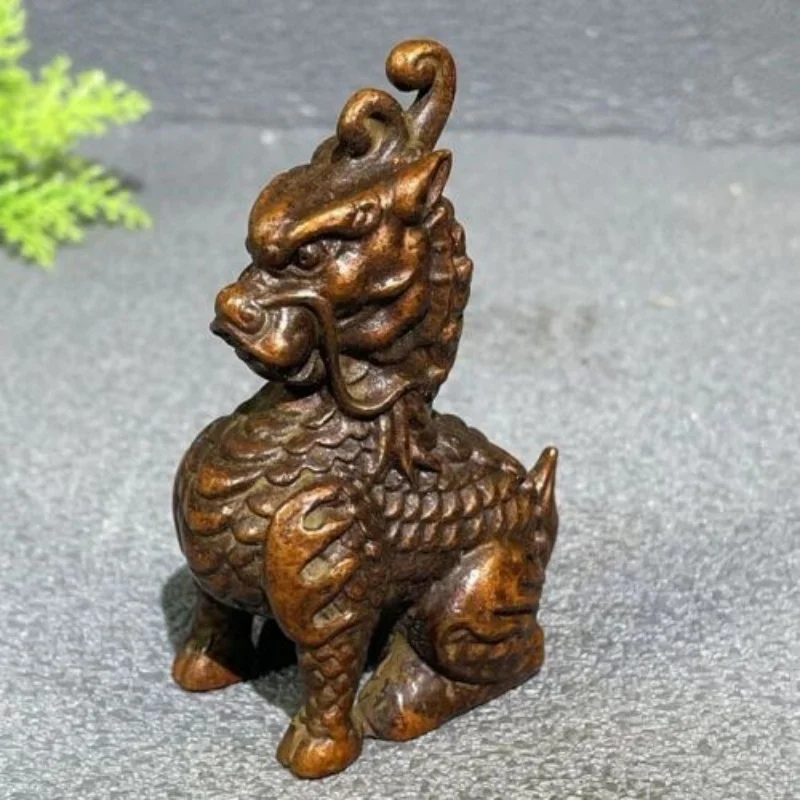 Bronze Qilin Divine Beast Statue Antique Collection Auspicious Decoration
Bronze Qilin Divine Beast Statue Antique Collection Auspicious Decoration