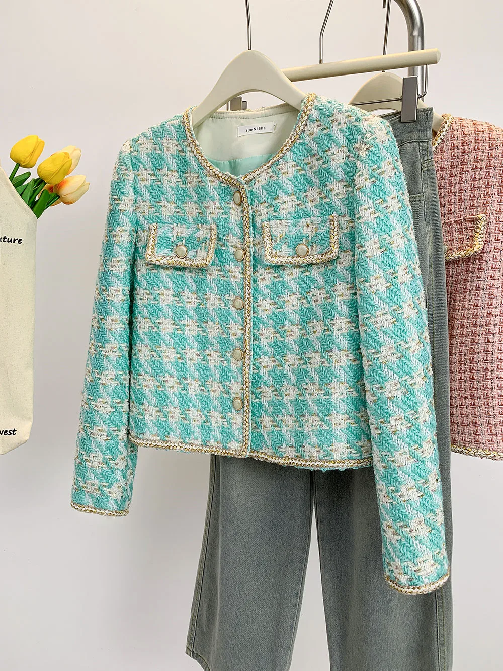 Autumn Fashion Long Sleeve Coats Female O-neck Button Elegant Jackets Ladies Plaid Loose Outerwear Women 2025
Autumn Fashion Long Sleeve Coats Female O-neck Button Elegant Jackets Ladies Plaid Loose Outerwear Women 2025