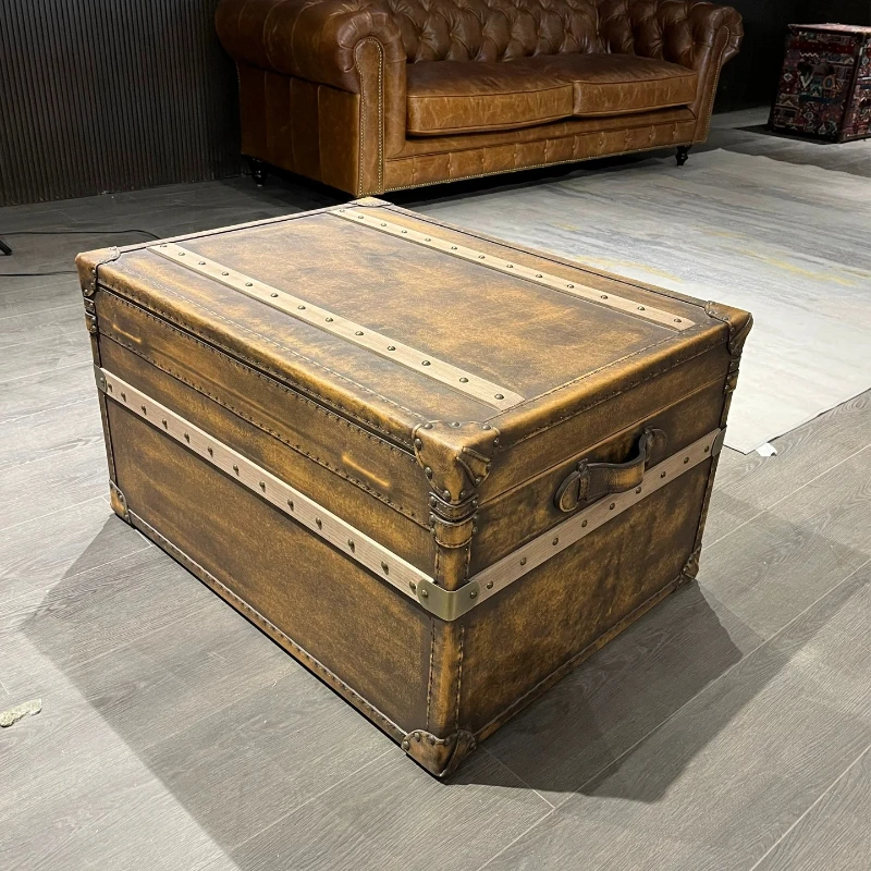 Retro leather box coffee table color rub old all cowhide hard box decorative cabinet antique style
Retro leather box coffee table color rub old all cowhide hard box decorative cabinet antique style