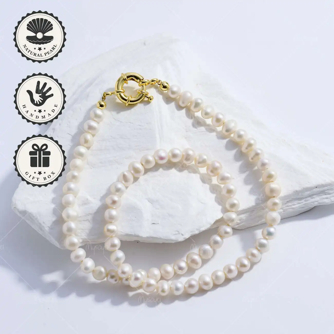 MYSOYA White Freshwater Pearl Necklace 5-6mm with Gold Nautical Clasp, Gift Box, Ideal Birthday & Anniversary Gift
MYSOYA White Freshwater Pearl Necklace 5-6mm with Gold Nautical Clasp, Gift Box, Ideal Birthday & Anniversary Gift