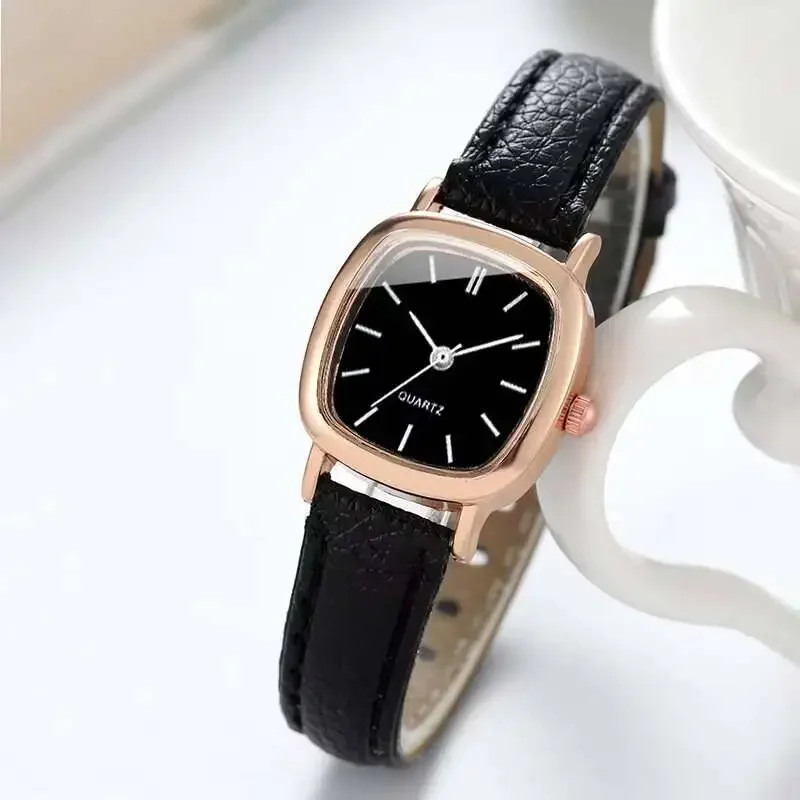 Minimalism Women Watches Fashion Square Small Dial Leather Strap Quartz Watch for Girls Clock(Without Box)
Minimalism Women Watches Fashion Square Small Dial Leather Strap Quartz Watch for Girls Clock(Without Box)