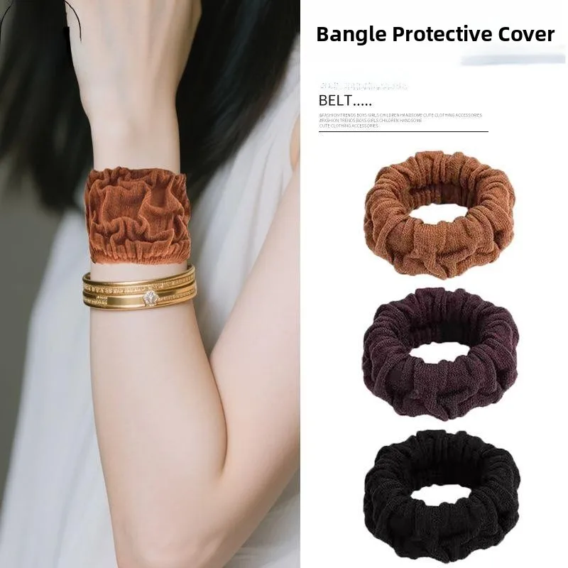 Gold Bracelet Protective Case Invisible Elastic Band Anti-Scratch for Jadeite Quartzite Jewelry Bracelet Unisex Sunscreen ...
Gold Bracelet Protective Case Invisible Elastic Band Anti-Scratch for Jadeite Quartzite Jewelry Bracelet Unisex Sunscreen ...