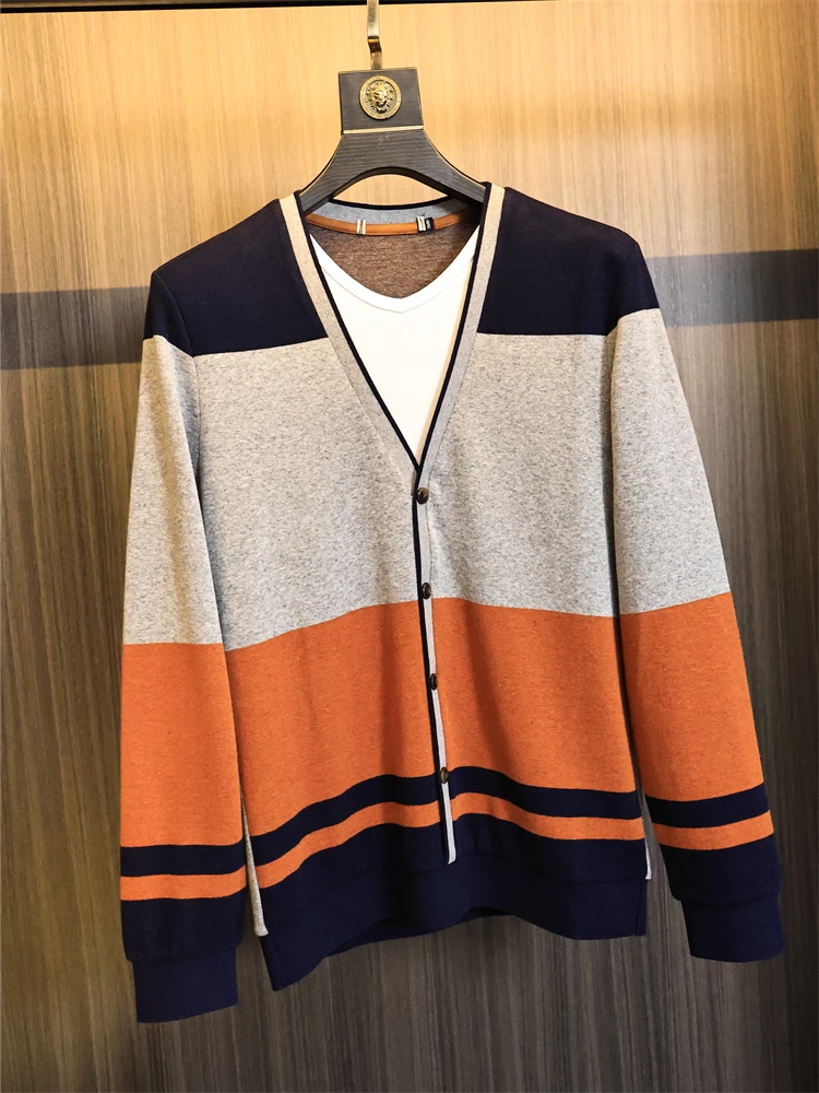 Faionable V-Ne Мужской вязаный свитер Осенний сезон Универсальный цвет Blo Long Sve Urban Sle Молодежный однотонный трикотаж
Faionable V-Ne Мужской вязаный свитер Осенний сезон Универсальный цвет Blo Long Sve Urban Sle Молодежный однотонный трикотаж