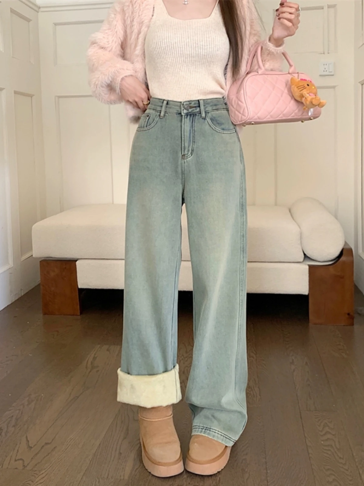 2024 Autumn Winter New Women's Fashion Casual Wide Leg Pants Female High Waist Denim Pant Ladies Thick Warm Loose Jeans S784
2024 Autumn Winter New Women's Fashion Casual Wide Leg Pants Female High Waist Denim Pant Ladies Thick Warm Loose Jeans S784