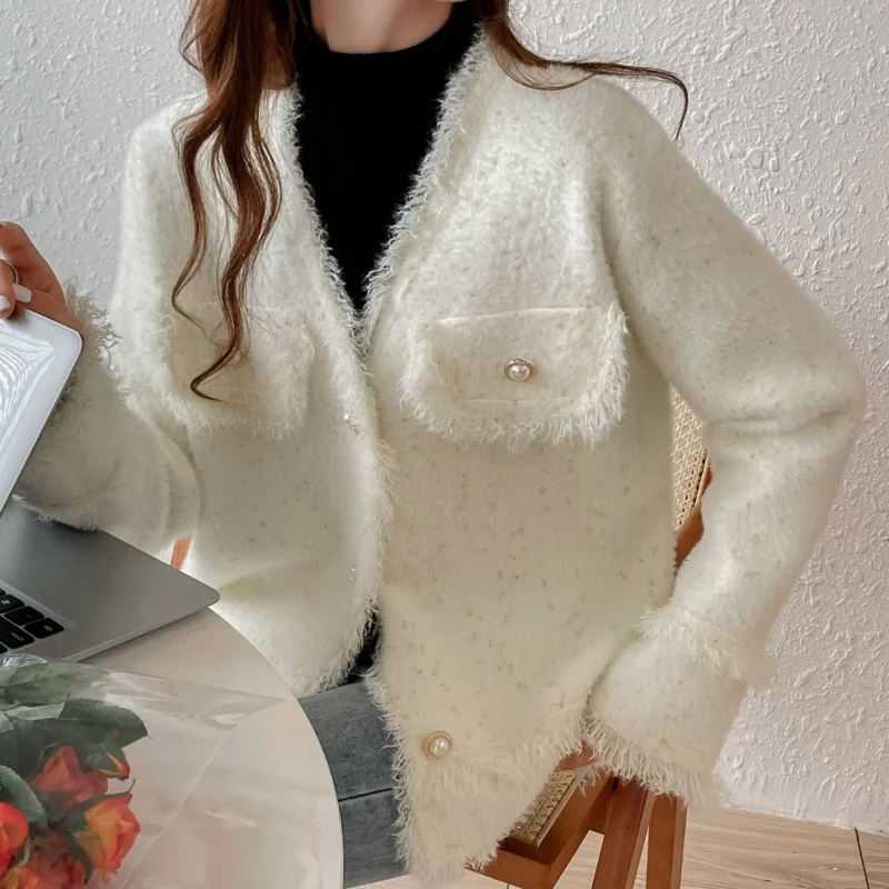Little Fragrant Coat Cardigan Women Autumn and Winter 2023 Cardigan V-neck Celebrity Long Sleeve Solid Casual Coat Female Tops
Little Fragrant Coat Cardigan Women Autumn and Winter 2023 Cardigan V-neck Celebrity Long Sleeve Solid Casual Coat Female Tops