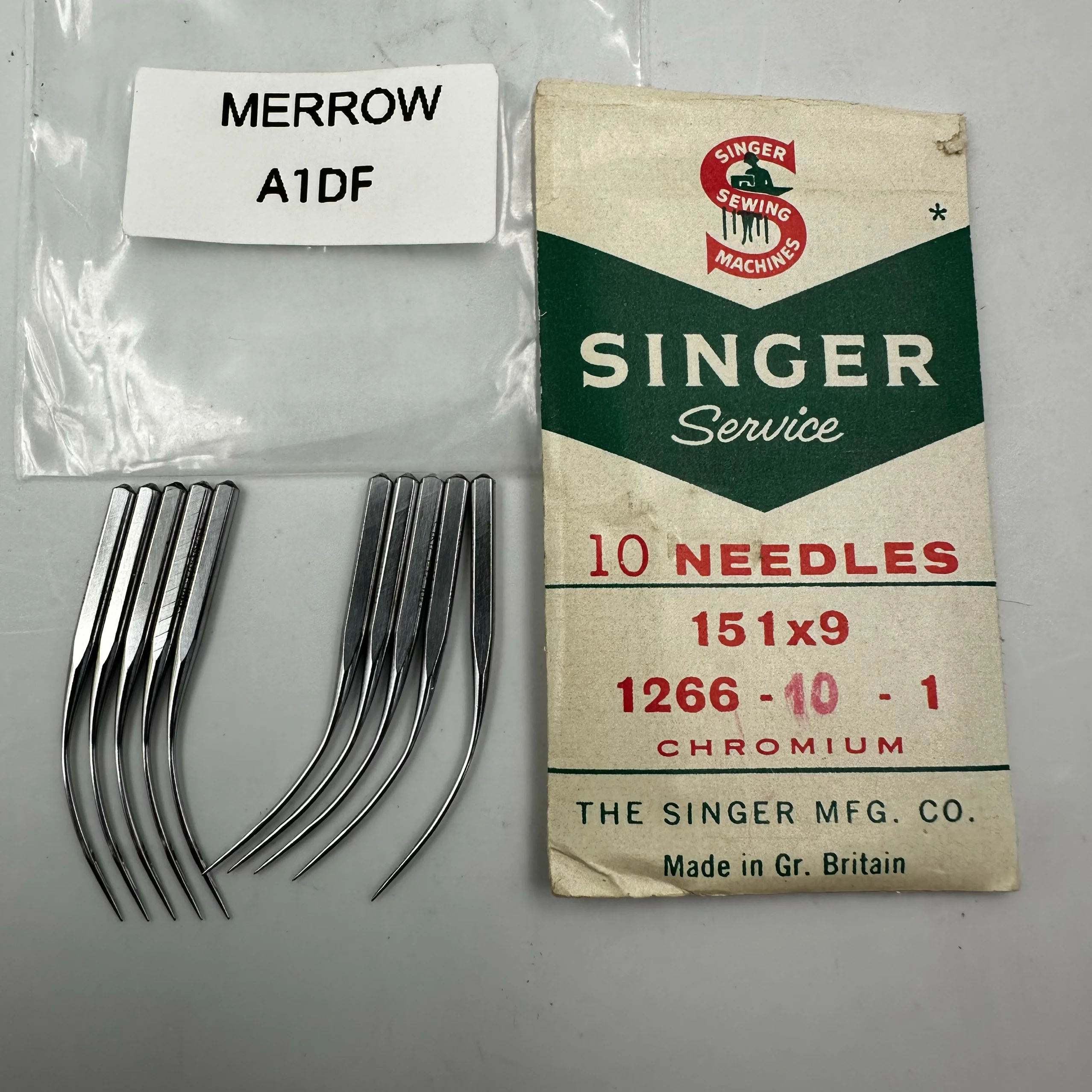 10pcs 1bag Made In UK Merrow 151x9 Double Flat Needle Handle Overlock Machine Needle A1DF
10pcs 1bag Made In UK Merrow 151x9 Double Flat Needle Handle Overlock Machine Needle A1DF