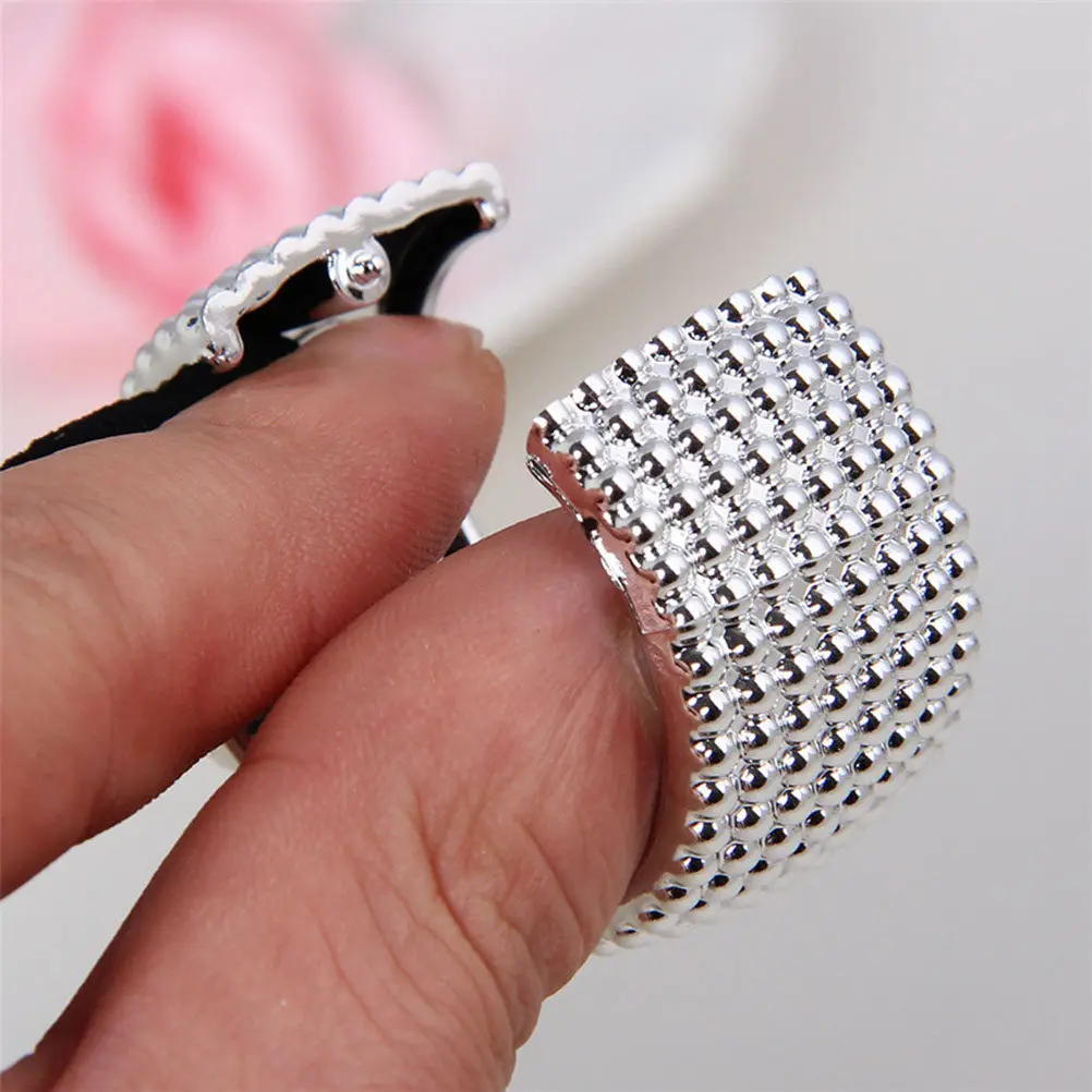 Glitter Ponytail Cuff Rose Gold Elastic Band Hair Tie Fashion Ponytail Holder for Women Girls Stylish Hair Accessory Daily Party
Glitter Ponytail Cuff Rose Gold Elastic Band Hair Tie Fashion Ponytail Holder for Women Girls Stylish Hair Accessory Daily Party