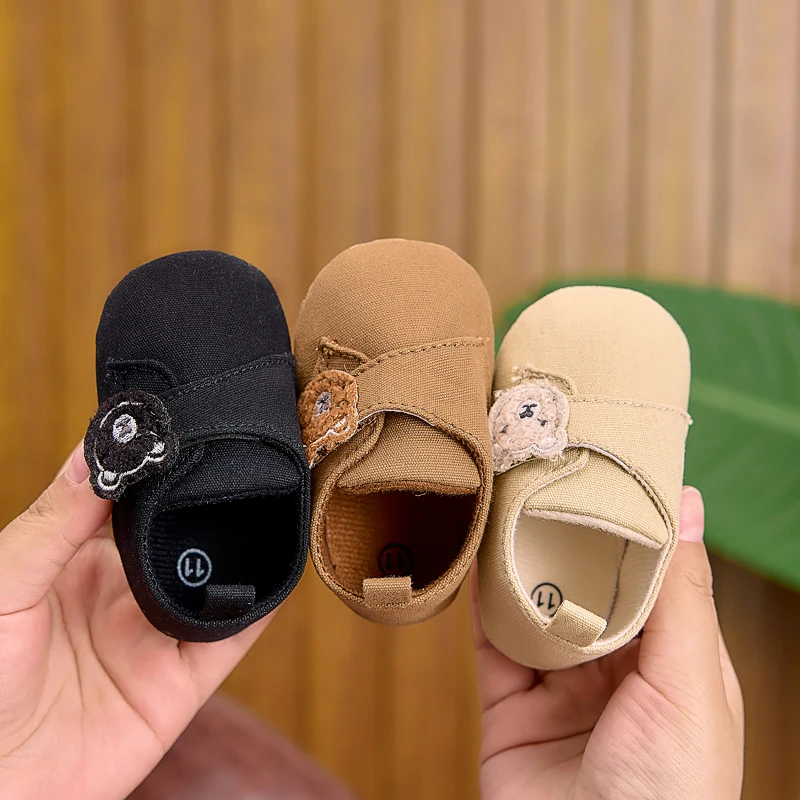 Cloth Shoes for Boys and Girls Aged 0-1, Soft-Soled Casual Solid-Color Velcro Baby Walking Shoes for Spring, Summer, and Autumn, Suitable for All Seasons, Indoor and Outdoor Lightweight Casual Shoes
Cloth Shoes for Boys and Girls Aged 0-1, Soft-Soled Casual Solid-Color Velcro Baby Walking Shoes for Spring, Summer, and Autumn, Suitable for All Seasons, Indoor and Outdoor Lightweight Casual Shoes
