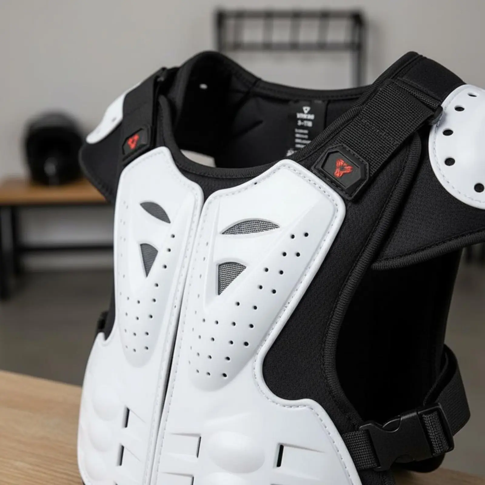 Young Motocross Vest Hard Shell Protection Kids Childrens Chest Protector Adjustable Straps Kids Dirt Bike Protective Gear
Young Motocross Vest Hard Shell Protection Kids Childrens Chest Protector Adjustable Straps Kids Dirt Bike Protective Gear
