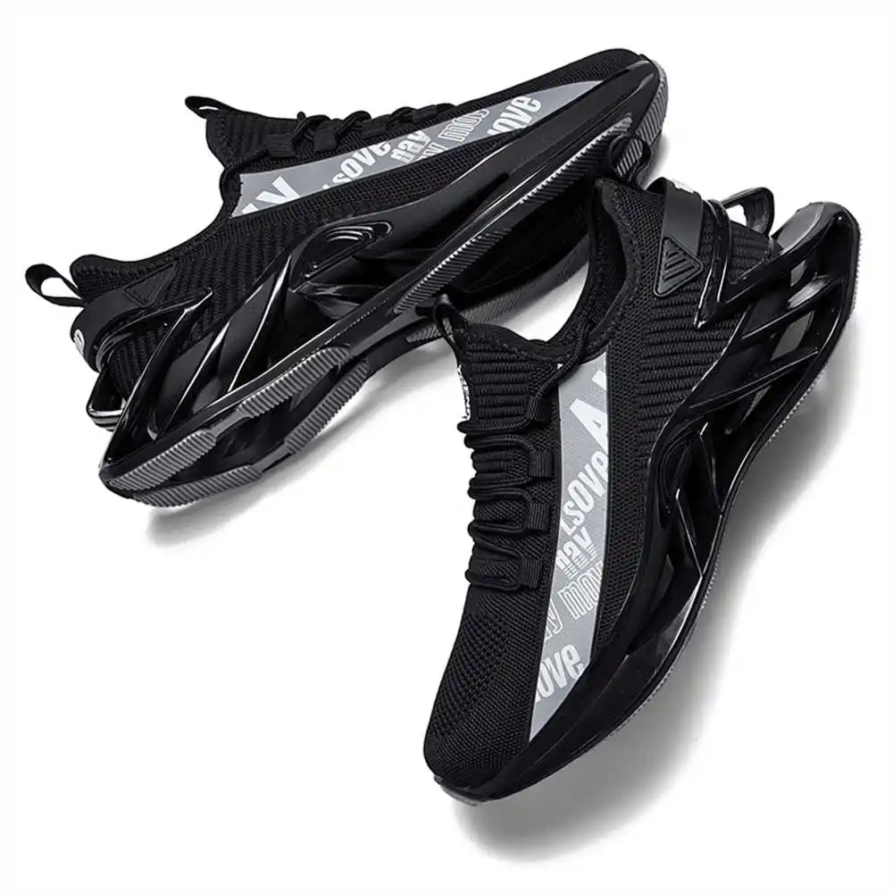 Мужские модные ботинки и кроссовки 2025 года для увеличения роста, увеличенной полноты, для высоких исконношатых ног, спортивные предложения
Мужские модные ботинки и кроссовки 2025 года для увеличения роста, увеличенной полноты, для высоких исконношатых ног, спортивные предложения