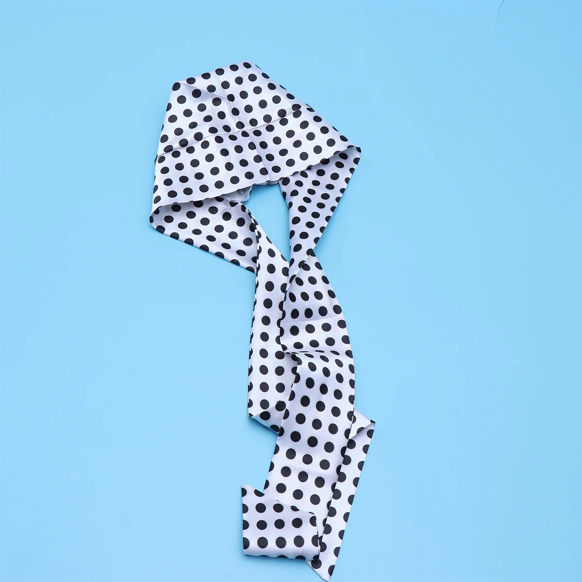 Printed Bow Satin Turban Head Scarf White Black Spots Stretch Flower Design Comfortable Breathable Hair Loss Chemo Head Wrap
Printed Bow Satin Turban Head Scarf White Black Spots Stretch Flower Design Comfortable Breathable Hair Loss Chemo Head Wrap