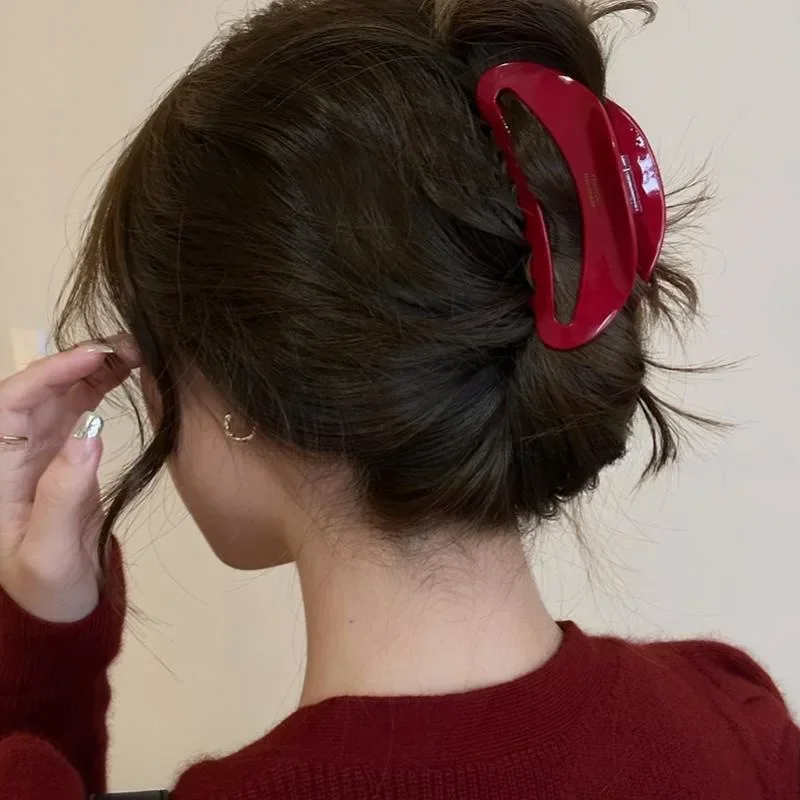 2024 New Women's High-end Red Acetate Hair Clip Girls Simple Shark Hair Clip Retro High-end Chic Geometric Headdress
2024 New Women's High-end Red Acetate Hair Clip Girls Simple Shark Hair Clip Retro High-end Chic Geometric Headdress