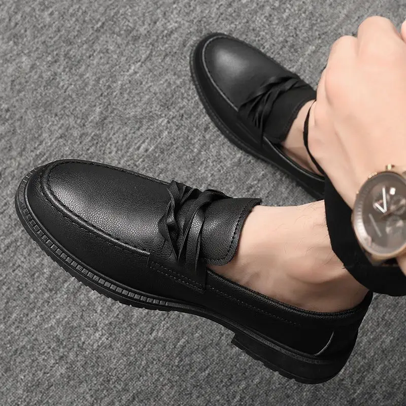 Flat Leather Shoes for Men Soft Black Formal Moccasin Loafers Business Dress Round Toe Man Casual Shoe Footwear Offer Pu Common
Flat Leather Shoes for Men Soft Black Formal Moccasin Loafers Business Dress Round Toe Man Casual Shoe Footwear Offer Pu Common