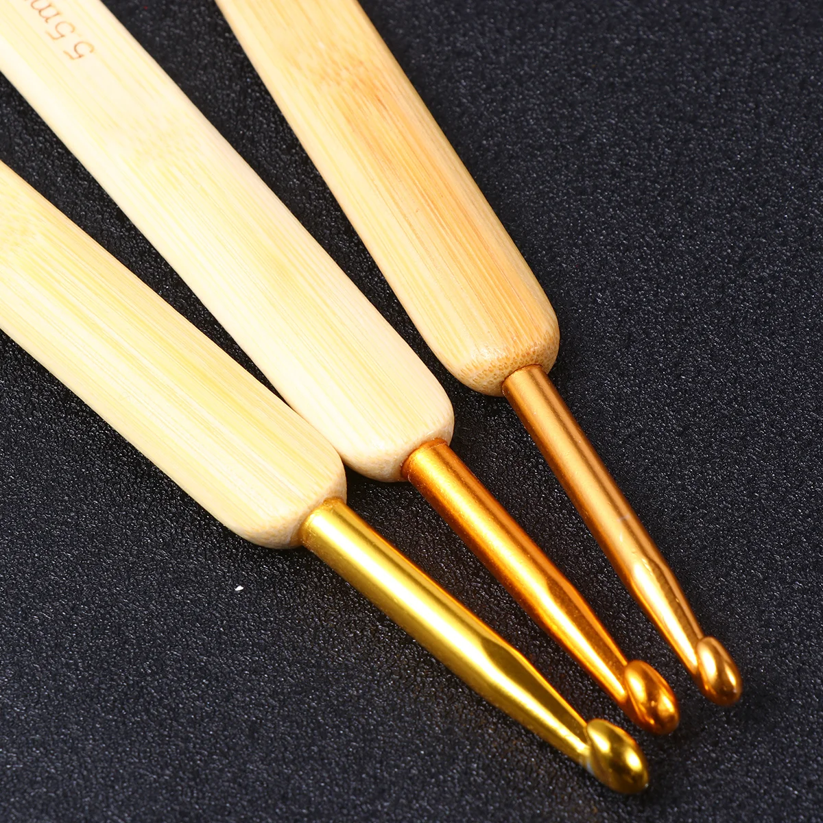 8Pcs Bamboo Knitting Needles Set Smooth Finish Lightweight Comfortable DIY Sewing Craft Crochet Tools Knitting Needles
8Pcs Bamboo Knitting Needles Set Smooth Finish Lightweight Comfortable DIY Sewing Craft Crochet Tools Knitting Needles