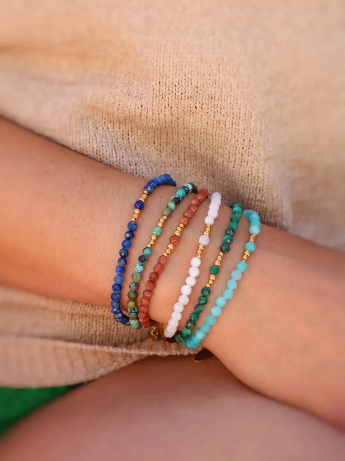 CCGOOD Natural Colorful Stone beaded Bracelets for Women summer Beach Style Gold Plated 18 K Bracelet Pulseras Boho Jewelry
CCGOOD Natural Colorful Stone beaded Bracelets for Women summer Beach Style Gold Plated 18 K Bracelet Pulseras Boho Jewelry