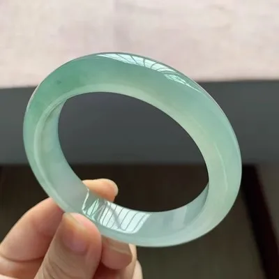Natural Myanmar Jade 54mm-62mm bracelet exquisite princess bracelet to send girlfriend to send mother Hetian jade
Natural Myanmar Jade 54mm-62mm bracelet exquisite princess bracelet to send girlfriend to send mother Hetian jade