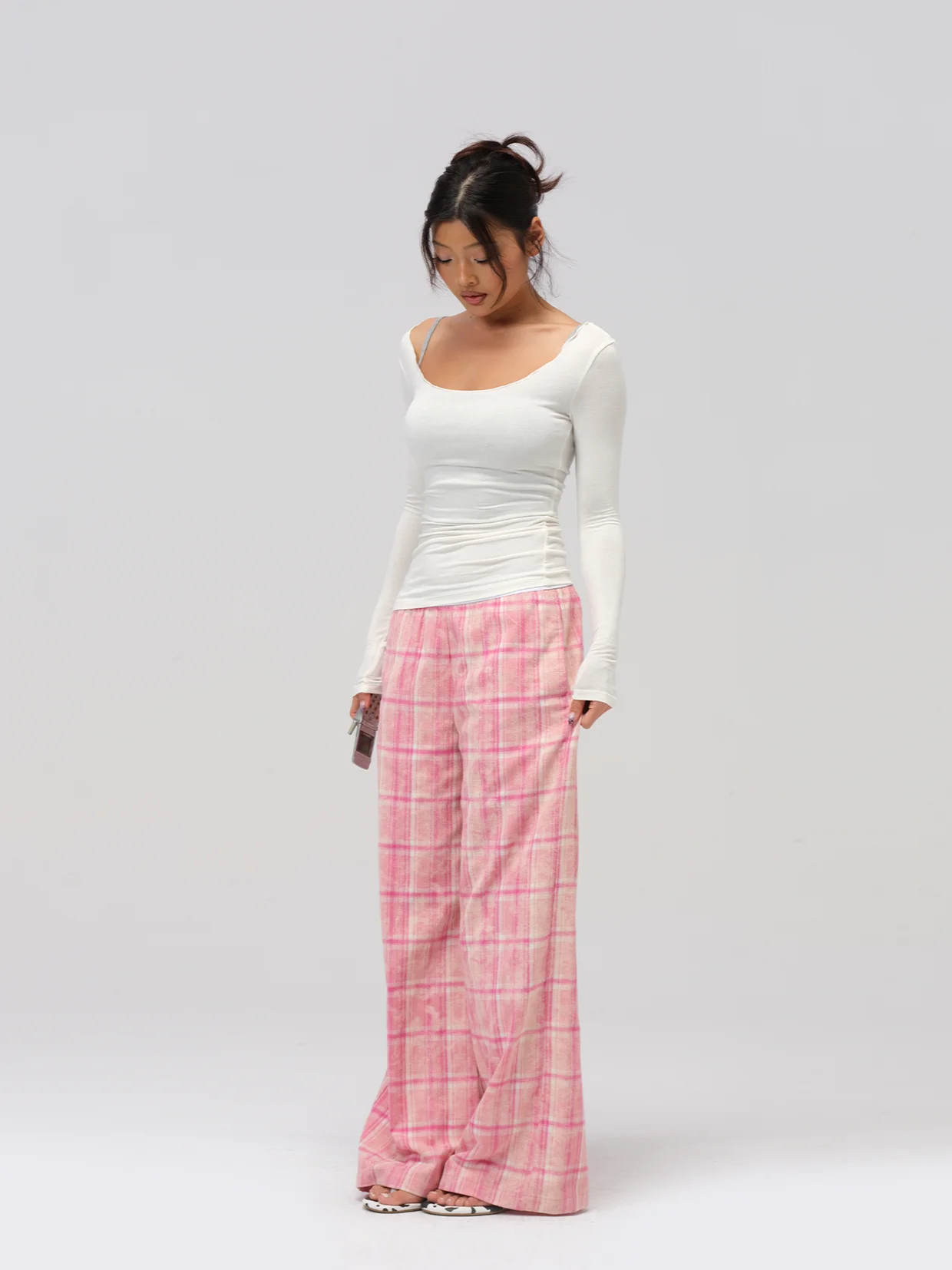 Fcii Brand Casual Pants Women's Loose Wide Leg Spring Summer Plaid Letter Waist Style Cotton Blend High Elasticity Straight Leg
Fcii Brand Casual Pants Women's Loose Wide Leg Spring Summer Plaid Letter Waist Style Cotton Blend High Elasticity Straight Leg