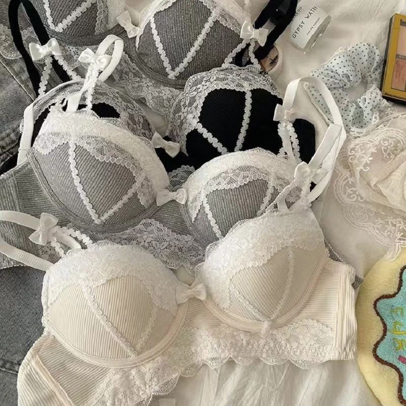 Sexy Lace Romantic Underwear Women Gather Small Breasts Show Big Women Soft Comfortable Bra
Sexy Lace Romantic Underwear Women Gather Small Breasts Show Big Women Soft Comfortable Bra